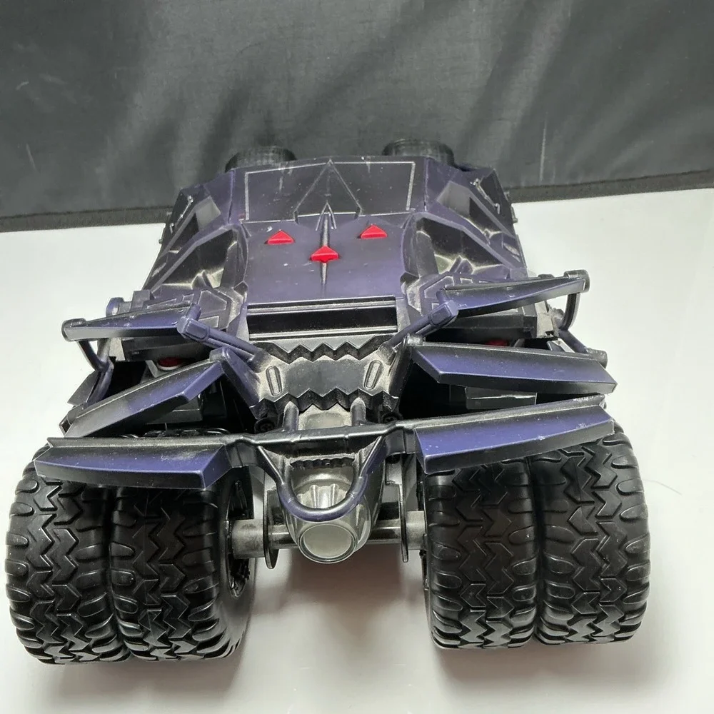 Mattel DC Comics Batman Begins Tumbler electronic vehicle‎ Tested No Missiles